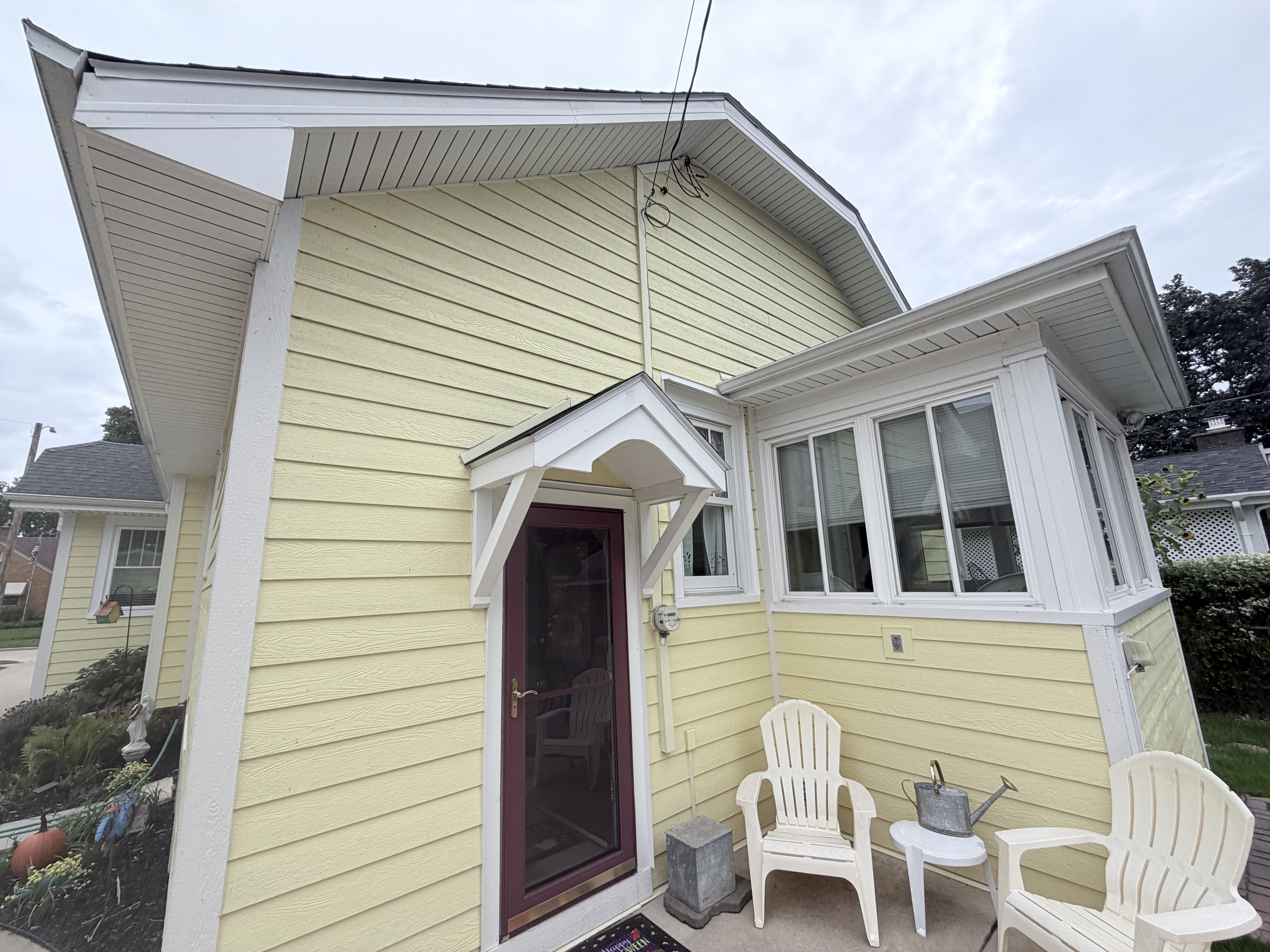 Before House Washing project in Kenosha, WI