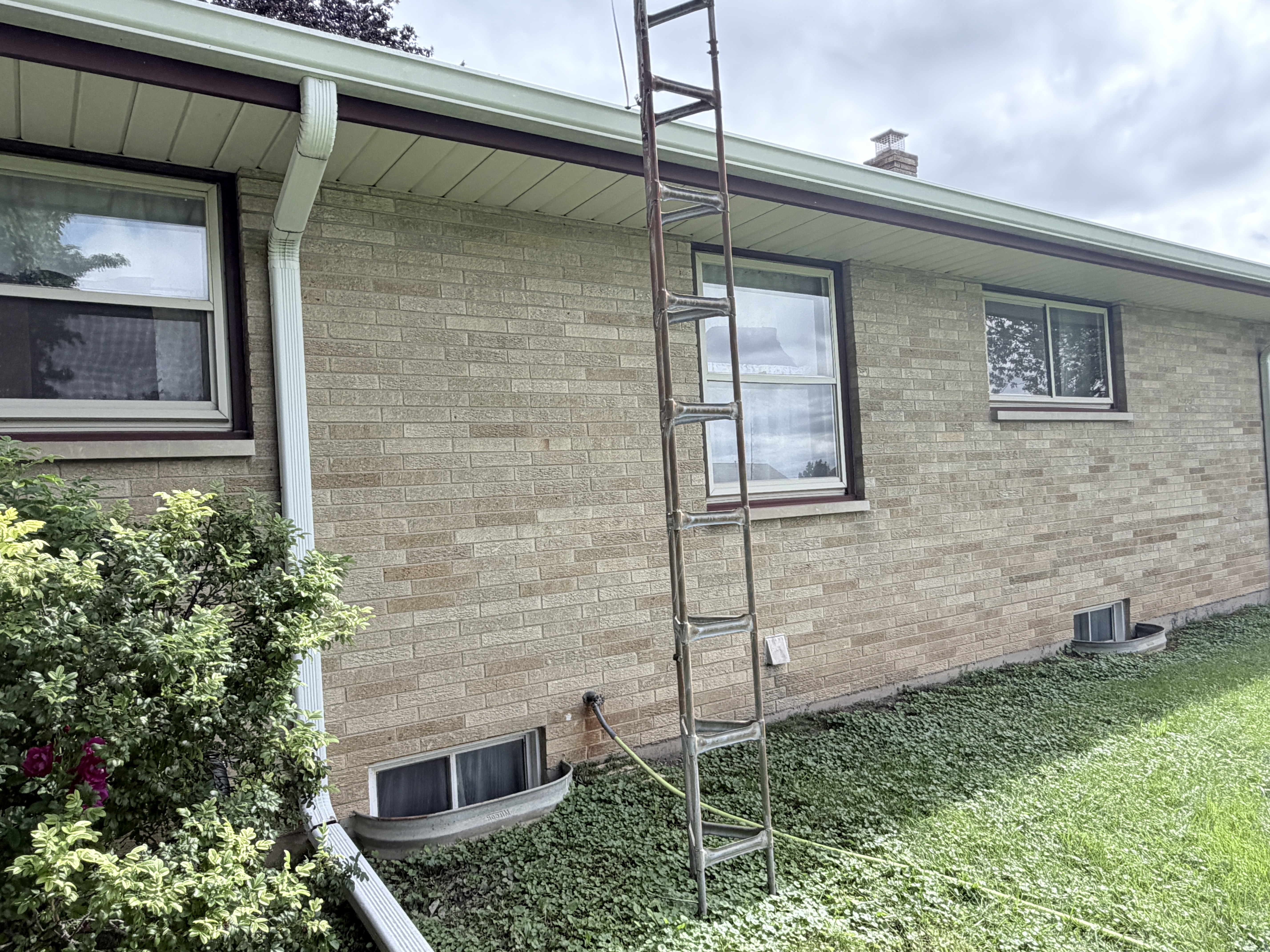 Before House Washing project in Kenosha, WI