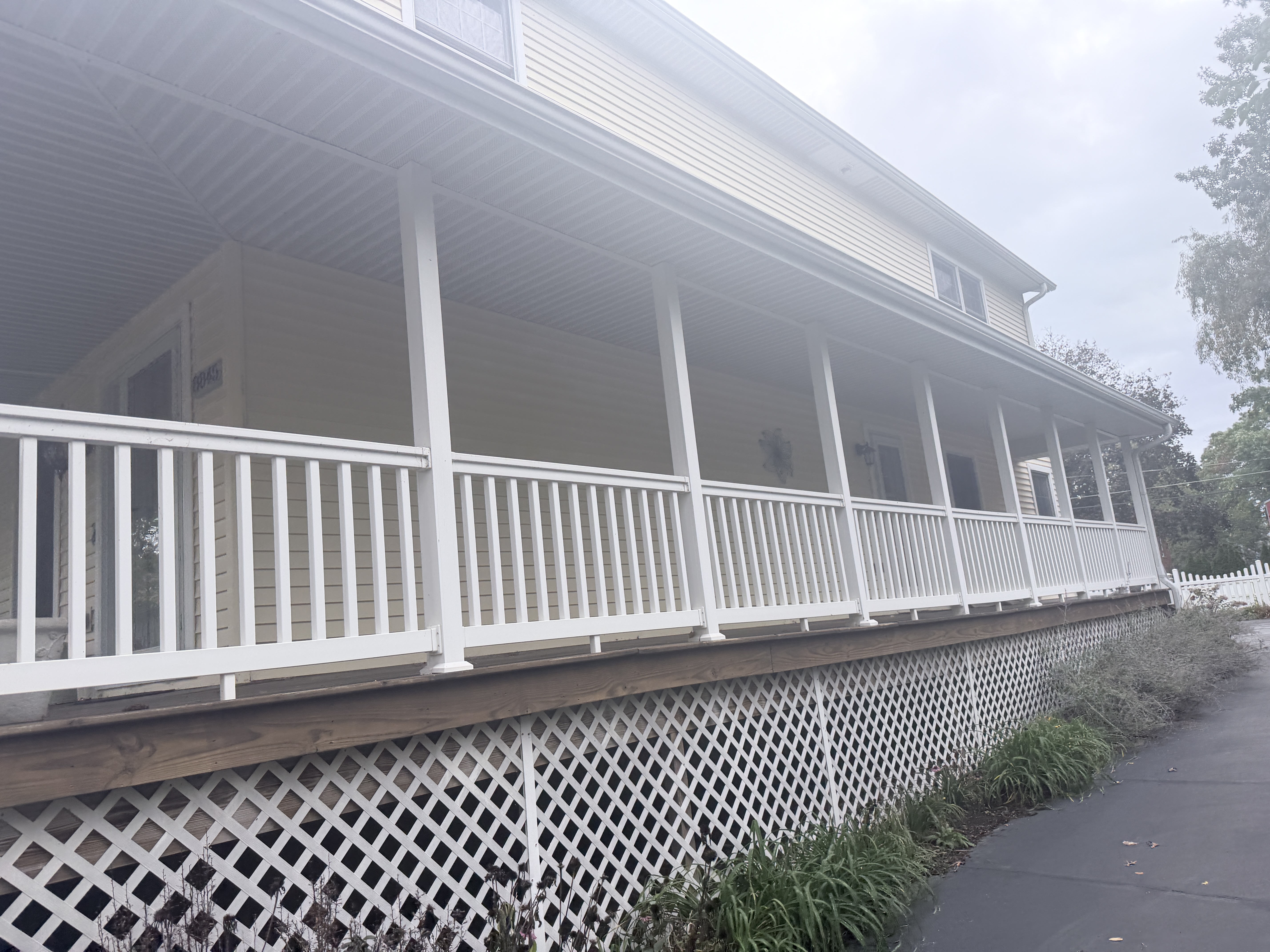 Before house washing and fence cleaning in Pleasant Prairie, WI by Code 3 Cleaning — pair 2 of 10, project #1936