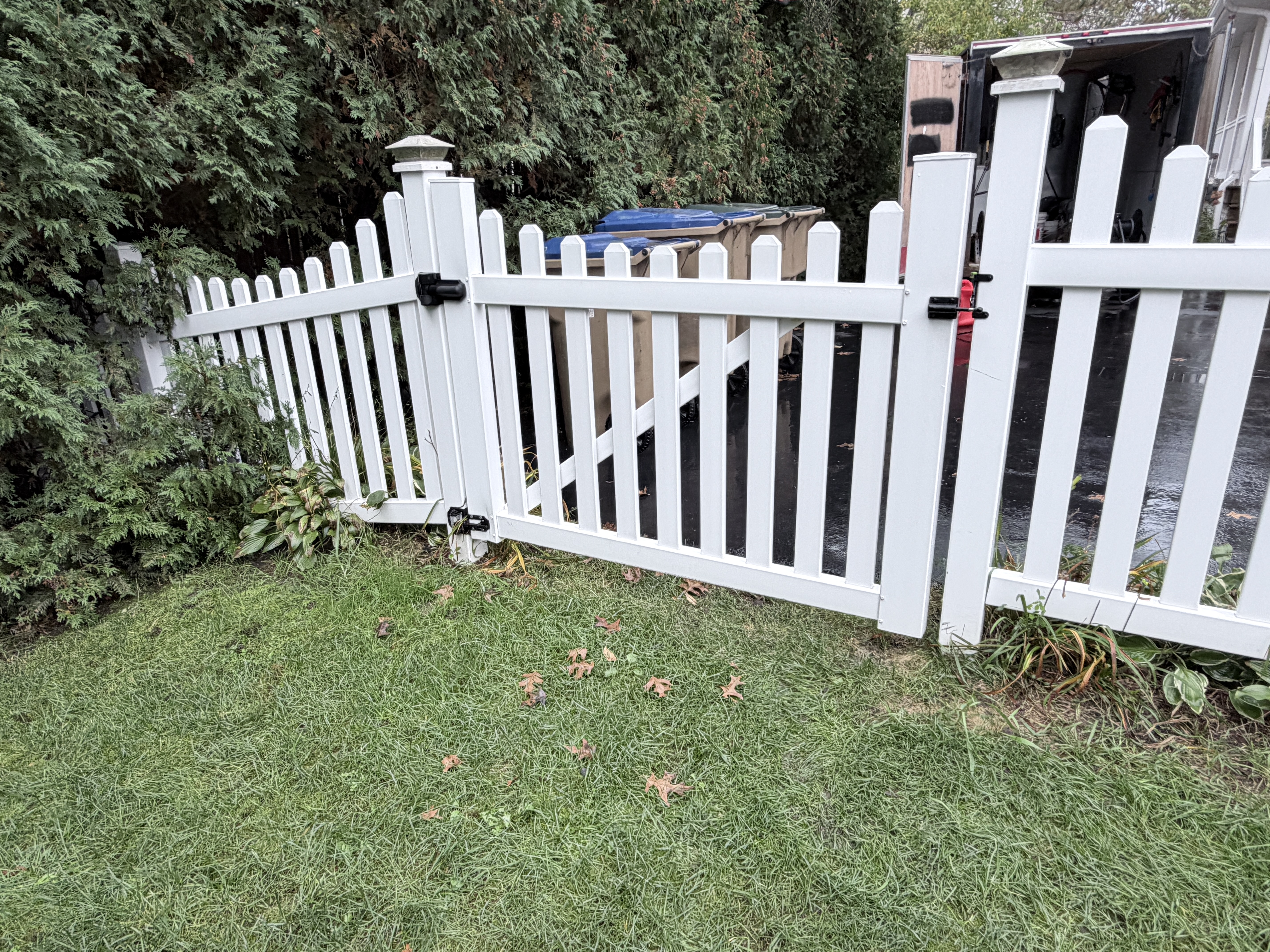 After house washing and fence cleaning in Pleasant Prairie, WI by Code 3 Cleaning — pair 8 of 10, project #1936